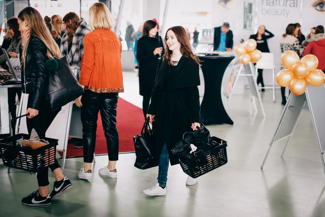 Fashion Flash am 6. und 7. November 2017 in der Heinrich Lades Halle. | Foto: fashion-flash.de