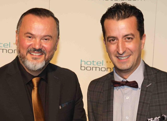 Hotelier Murat Baydemir & Geschäftsführer Murat Erdogan. | Foto: © Udo Dreier/bayernpress