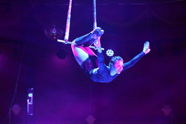 Die Gäste von MarktSpiegel & Palazzo erlebten einen temporeichen Abend voller kulinarischer und artistischer Höhepunkte. | Foto: Udo Dreier