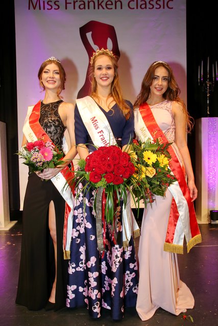 v.l.: 2. Siegerin Antonia Einzinger (18), Siegerin Diana Lisak (17) und 3. Siegerin Lisa Siegert (23). | Foto: Jürgen Friedrich