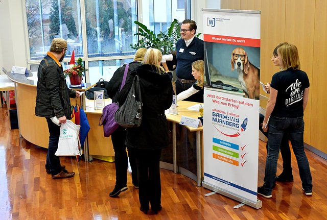 Großes Interesse am 1. Gründer- & Startup-Barcamp der Wirtschaftsjunioren in der IHK Akademie Mittelfranken. | Foto: Heidrun Hönninger