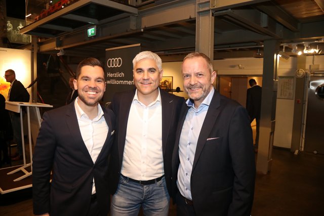 Markus Kugler (re.) mit FCN-Sportvorstand Andreas Bornemann (Mitte) und Oliver Mack. Foto: © Marc Stingl