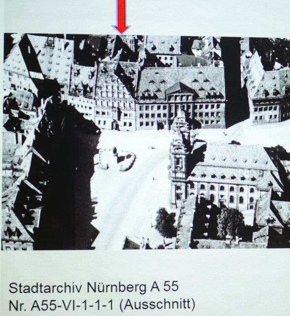 Das Pellerhaus vor der Zerstörung im Zweiten Weltkrieg. | Foto: Repro Nicole Fuchsbauer