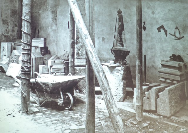 Szene von der Restaurierung des Pellerhauses in den 30er Jahren. | Foto: Repro Nicole Fuchsbauer