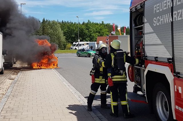 Brand eines Pkw