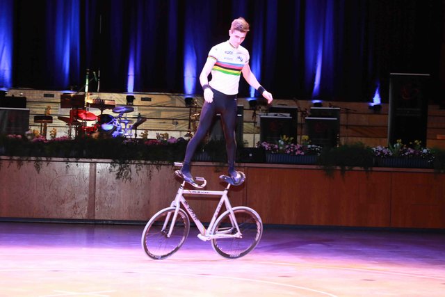 Foto: Udo Dreier - 21.01.2018 - Metropolregion Nürnberg - Nürnberg - Meistersingerhalle - Universitätsball der FAU und der Nürnberger Hochschulen  | Foto: John R. Braun / Udo Dreier