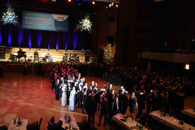 Foto: Udo Dreier - 21.01.2018 - Metropolregion Nürnberg - Nürnberg - Meistersingerhalle - Universitätsball der FAU und der Nürnberger Hochschulen  | Foto: John R. Braun / Udo Dreier