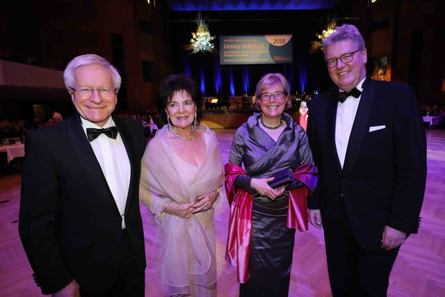 Foto: Udo Dreier - 21.01.2018 - Metropolregion Nürnberg - Nürnberg - Meistersingerhalle - Universitätsball der FAU und der Nürnberger Hochschulen  | Foto: John R. Braun / Udo Dreier