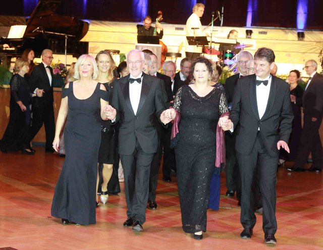 Foto: Udo Dreier - 21.01.2018 - Metropolregion Nürnberg - Nürnberg - Meistersingerhalle - Universitätsball der FAU und der Nürnberger Hochschulen  | Foto: John R. Braun / Udo Dreier