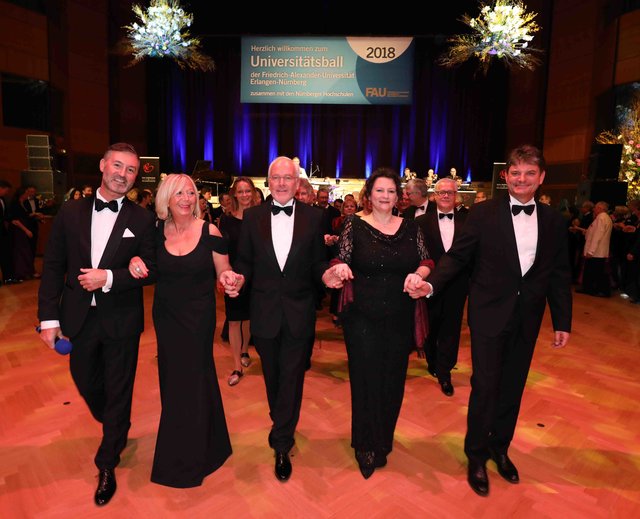 Foto: Udo Dreier - 21.01.2018 - Metropolregion Nürnberg - Nürnberg - Meistersingerhalle - Universitätsball der FAU und der Nürnberger Hochschulen  | Foto: John R. Braun / Udo Dreier