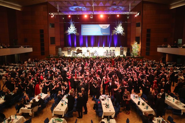 Tanzen | Foto: John R. Braun / Udo Dreier