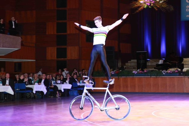 Foto: Udo Dreier - 21.01.2018 - Metropolregion Nürnberg - Nürnberg - Meistersingerhalle - Universitätsball der FAU und der Nürnberger Hochschulen  | Foto: John R. Braun / Udo Dreier