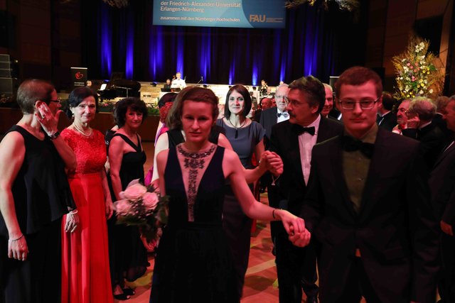 Foto: Udo Dreier - 21.01.2018 - Metropolregion Nürnberg - Nürnberg - Meistersingerhalle - Universitätsball der FAU und der Nürnberger Hochschulen  | Foto: John R. Braun / Udo Dreier