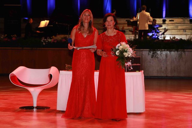 Foto: Udo Dreier - 21.01.2018 - Metropolregion Nürnberg - Nürnberg - Meistersingerhalle - Universitätsball der FAU und der Nürnberger Hochschulen  | Foto: John R. Braun / Udo Dreier