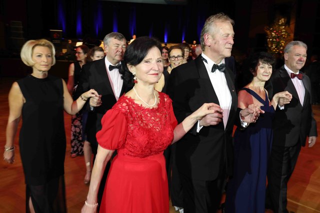 Foto: Udo Dreier - 21.01.2018 - Metropolregion Nürnberg - Nürnberg - Meistersingerhalle - Universitätsball der FAU und der Nürnberger Hochschulen  | Foto: John R. Braun / Udo Dreier
