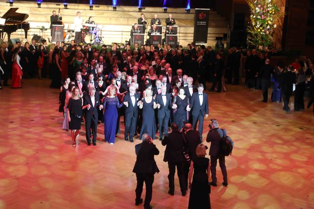 Foto: Udo Dreier - 21.01.2018 - Metropolregion Nürnberg - Nürnberg - Meistersingerhalle - Universitätsball der FAU und der Nürnberger Hochschulen  | Foto: John R. Braun / Udo Dreier