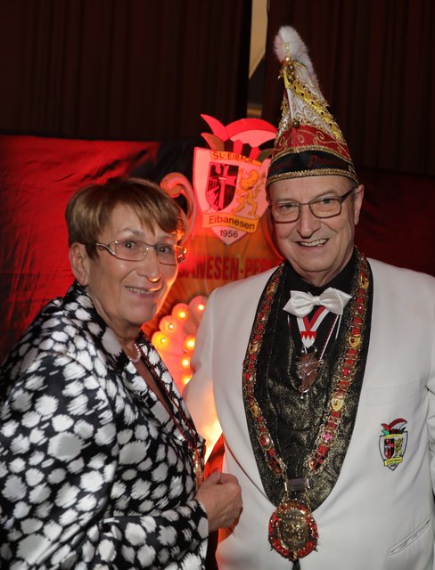 Anneliese Hoefler und Präsident Helmut Schiffermüller. | Foto: Udo Dreier