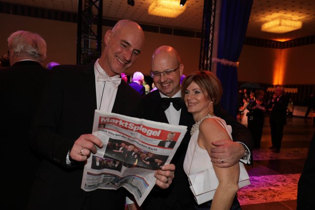 Markspiegelleser - Mitternachtszeitung - Foto: Udo Dreier - 03.02.2018 - Metropolregion Nürnberg - Ball der Union 2018:"Italienische Nacht" in derMeistersingerhalle, NürnbergAm 3. Februar 2018 feiern wir unter dem Motto "Italienische Nacht" den Ball der Union. Der Gastgeber Dr. Markus Söder, Staatsminister und Bezirksvorsitzender, freute sich über den Stargast Thomas Anders. Weitere Topacts sind u.a. die Pavel Sandorf Big Band, Noble Composition und Aldo Celentano. Weitere Informationen erhalten Sie u