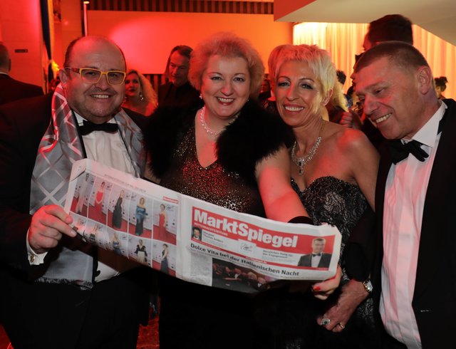 Markspiegelleser - Mitternachtszeitung - Foto: Udo Dreier - 03.02.2018 - Metropolregion Nürnberg - Ball der Union 2018:"Italienische Nacht" in derMeistersingerhalle, NürnbergAm 3. Februar 2018 feiern wir unter dem Motto "Italienische Nacht" den Ball der Union. Der Gastgeber Dr. Markus Söder, Staatsminister und Bezirksvorsitzender, freute sich über den Stargast Thomas Anders. Weitere Topacts sind u.a. die Pavel Sandorf Big Band, Noble Composition und Aldo Celentano. Weitere Informationen erhalten Sie u