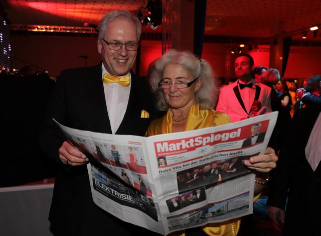 Markspiegelleser - Mitternachtszeitung - Foto: Udo Dreier - 03.02.2018 - Metropolregion Nürnberg - Ball der Union 2018:"Italienische Nacht" in derMeistersingerhalle, NürnbergAm 3. Februar 2018 feiern wir unter dem Motto "Italienische Nacht" den Ball der Union. Der Gastgeber Dr. Markus Söder, Staatsminister und Bezirksvorsitzender, freute sich über den Stargast Thomas Anders. Weitere Topacts sind u.a. die Pavel Sandorf Big Band, Noble Composition und Aldo Celentano. Weitere Informationen erhalten Sie u