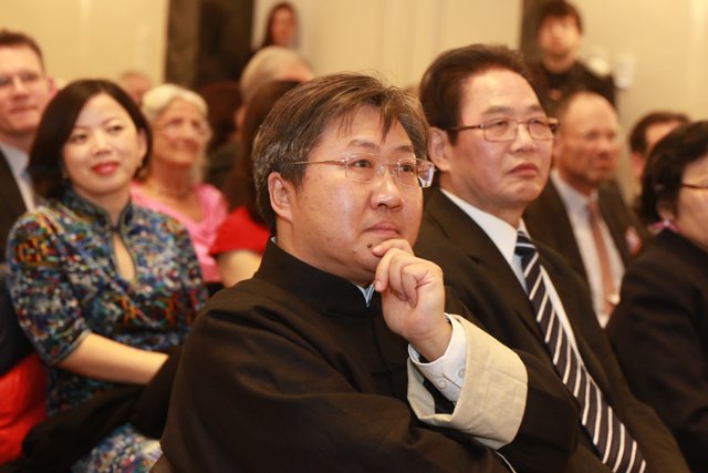 Gesandter-Botschaftsrat Dr. Liu Lixin, Bildungsabteilung der chinesischen Botschaft in Berlin. | Foto: Udo Dreier