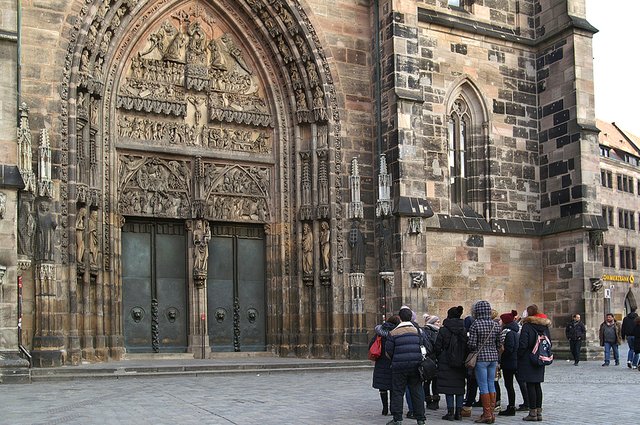 APPLAUS für Dialog der Kulturen / Stadtführung Nürnberger Altstadt