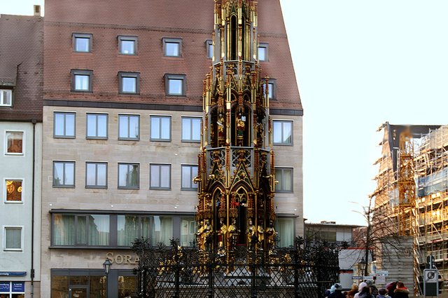 APPLAUS für Dialog der Kulturen / Stadtführung Nürnberger Altstadt