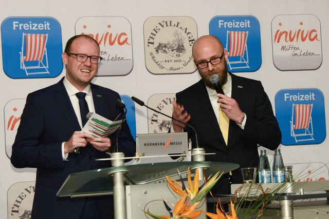 Eröffnung der Freizeit Messe Nürnberg 2018 durch die neuen Messechefs Henning und Thilo Könicke (v.l.). | Foto: freizeitmesse.de