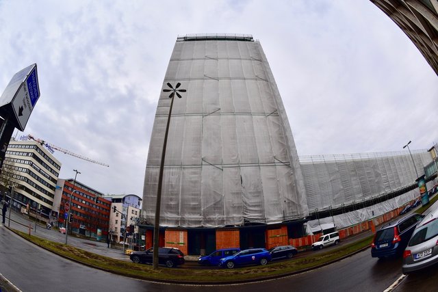 1953 wurde das Plärrer-Hochhaus als damals höchstes Haus Bayerns fertiggestellt. Foto: © Peter Maskow