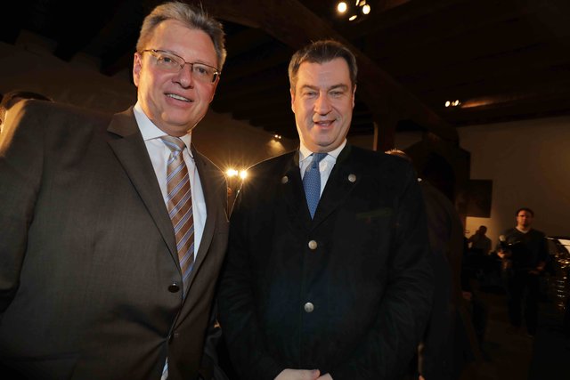 Bald-Ministerpräsident Dr. Markus Söder (r.) und Messe-Chef Roland Fleck. | Foto: Udo Dreier