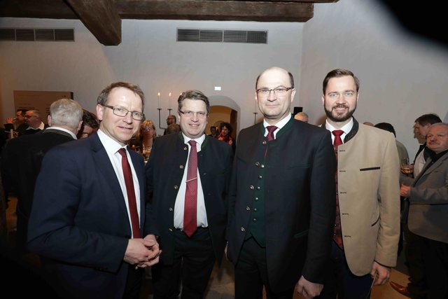 Kaiserbock 2018 im Rittersaal der Nürnberger Kaiserburg. | Foto: Udo Dreier