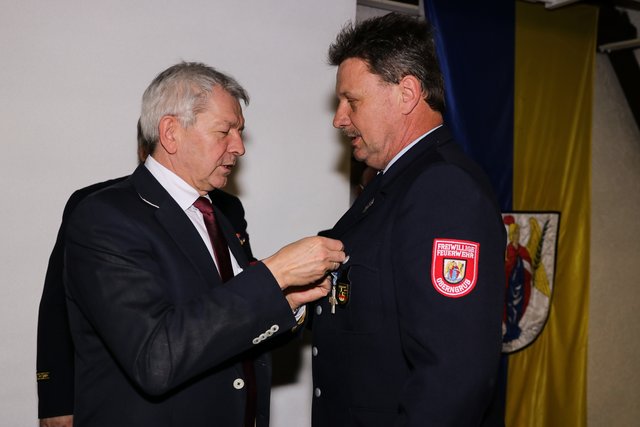 Ehrung für 25 und 40 Jahre Freiwillige Feuerwehren. | Foto: Nicole Fuchsbauer