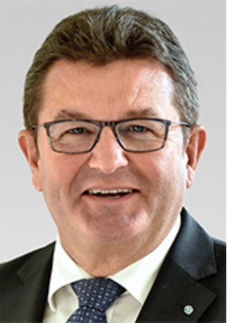 Franz-Josef Pschierer wird Minister für Wirtschaft,  Energie und Technologie. | Foto: ©Bildarchiv Bayerischer Landtag