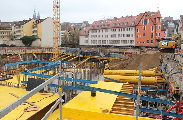 Riesenbaustelle Augustinerhof. | Foto: tom