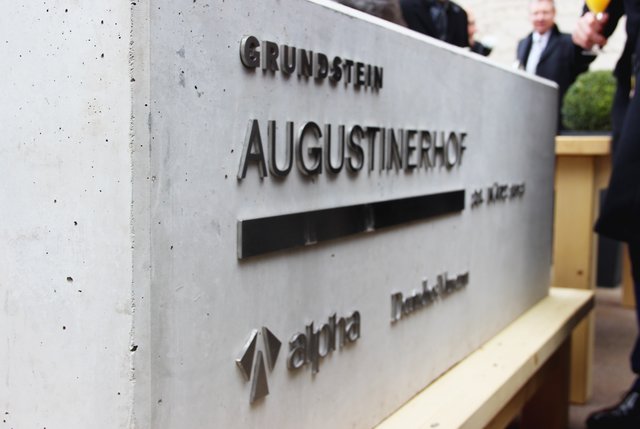 Grundstein Augustinerhof. | Foto: tom