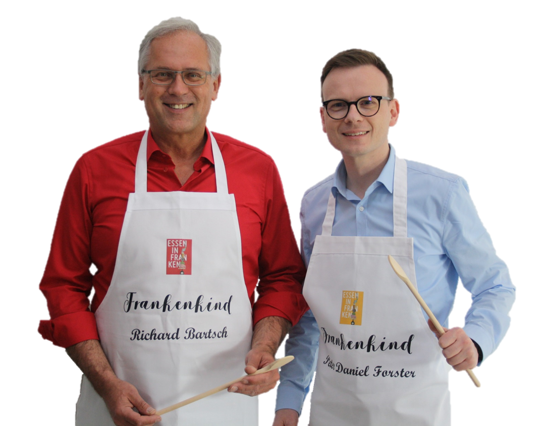 Bezirkstagspräsident Richard Bartsch (links) und Bezirksrat Peter Daniel Forster sind ausgezeichnete Hobbyköche und stellen ihr Können unter Beweis.