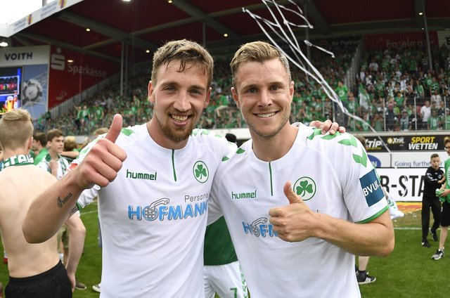 Mario Maloca, Richard Magyar – Daumen nach oben. | Foto: Wolfgang Zink