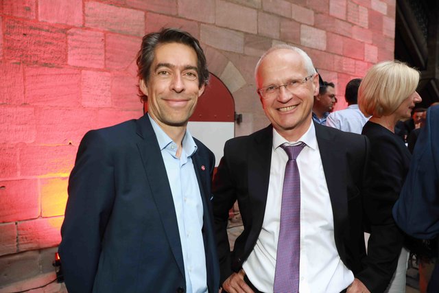 Großer Empfang der Club-Helden, Betreuer und Sponsoren auf der Nürnberger Kaiserburg. | Foto: © Udo Dreier