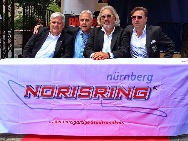 Die Macher vom MCN freuen sich auf das Rennwochenende 2018! (von links): Peter Brandmann, Thomas Dill, Wolfgang Schlosser und Jürgen Schielein. | Foto: © HochZwei, Marco Huber