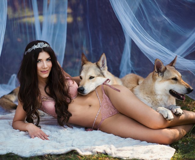 Melina (*1992) ist 1,75 Meter groß und mag Marco Wittmann. | Foto: © Privat