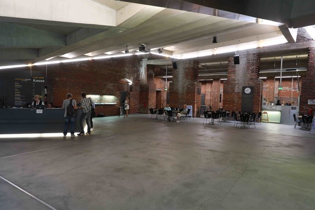 Eingangsbereich Dokumentationszentrum Reichsparteitag in Nürnberg. | Foto: Udo Dreier