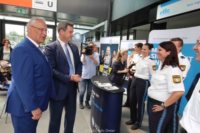 1. Tag der Bayerischen Polizei in Nürnberg mit buntem Rahmenprogramm. | Foto: Udo Dreier