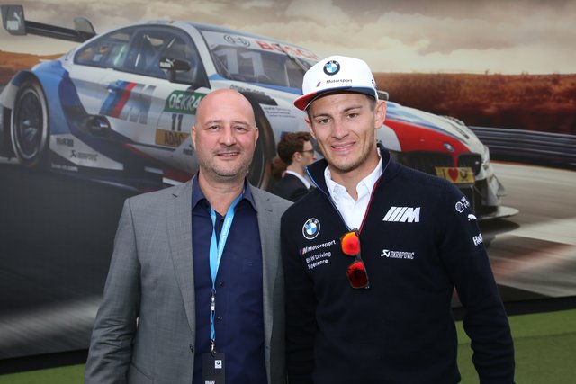 Der neue BMW-Nürnberg-Chef Thomas Fischer (li.) mit DTM-Superstar Marco Wittmann bei der Mega-Party in der BMW-Hospitality. | Foto: Jürgen Friedrich