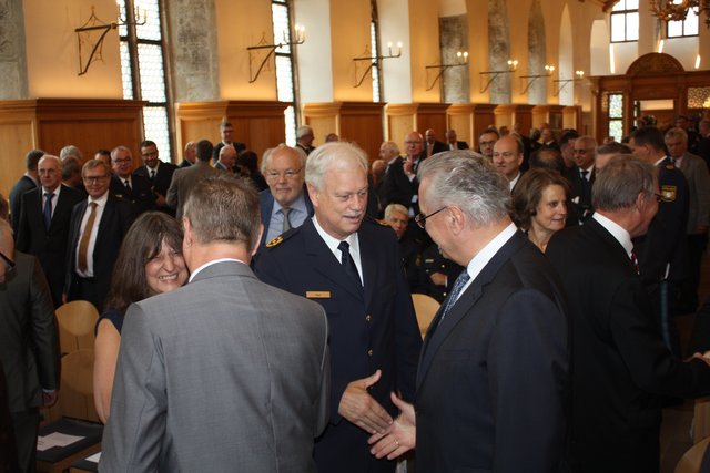 Stabwechsel im Historischen Rathaussaal. | Foto: Arthur Kreklau