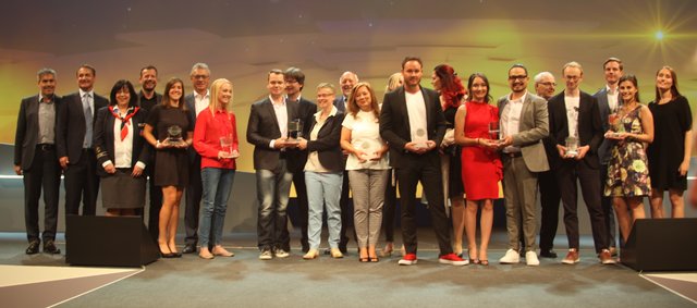 Alle Gewinner der BLM-Hörfunk- und Lokalfernsehpreise 2018. | Foto: Arthur Kreklau