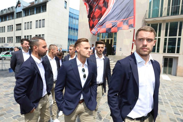 Staatsempfang für die Clubhelden. | Foto: Udo Dreier