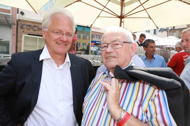 Staatsempfang für die Clubhelden. | Foto: Udo Dreier