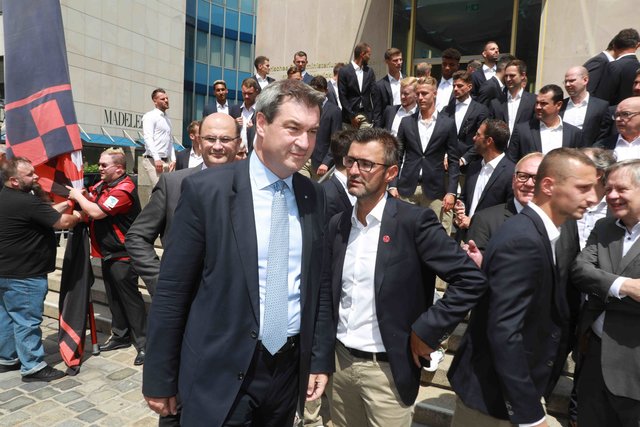 Foto: Udo Dreier - 09.07.2018 - Nürnberg - Staatsempfang von Bayerns Ministerpräsidenten Dr. Markus Söder zu Ehren des 1.F Nürnberg