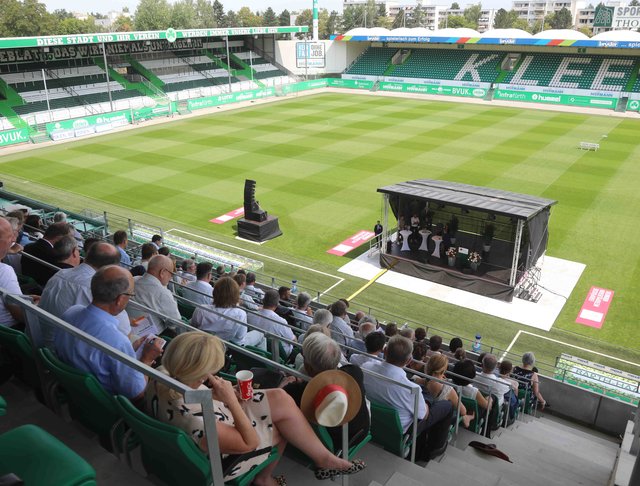 Wissenschaftstag mit Ministerin Marion Kiechle im Sportpark Ronhof Thomas Sommer | Foto: © Udo Dreier