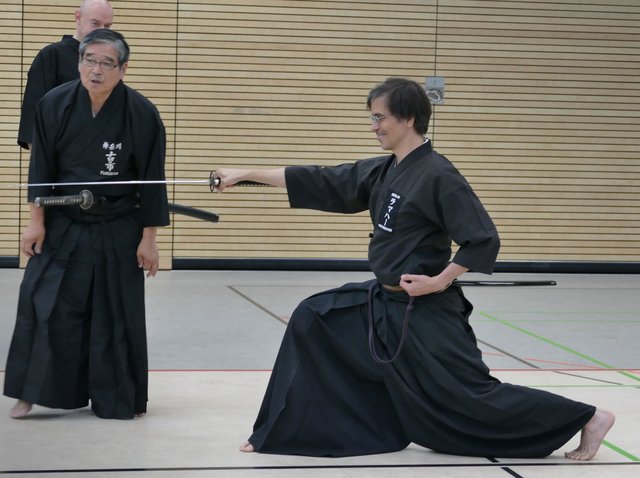 Iaido Sommerlehrgang 2018 mit Furuichi Sensei (li)